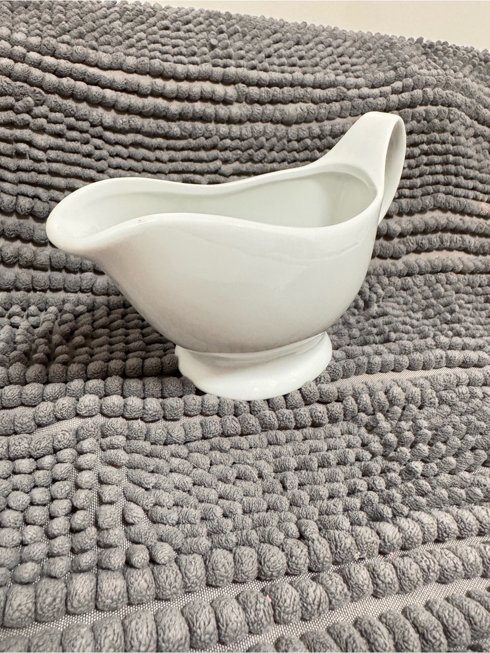 BIA Cordon Bleu White Ceramic Gravy Boat Classic Farmhouse Serveware - Picture 4 of 7